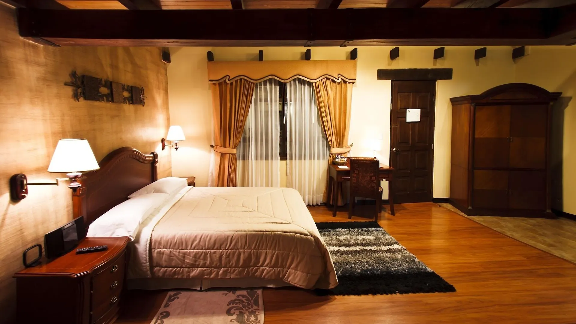 San Juan Hotel Cuenca 4*,