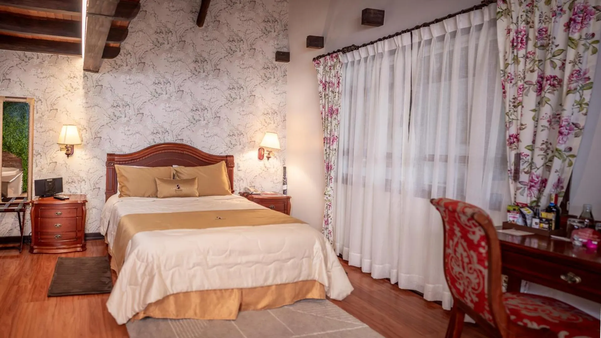 San Juan Hotel Cuenca 4*,