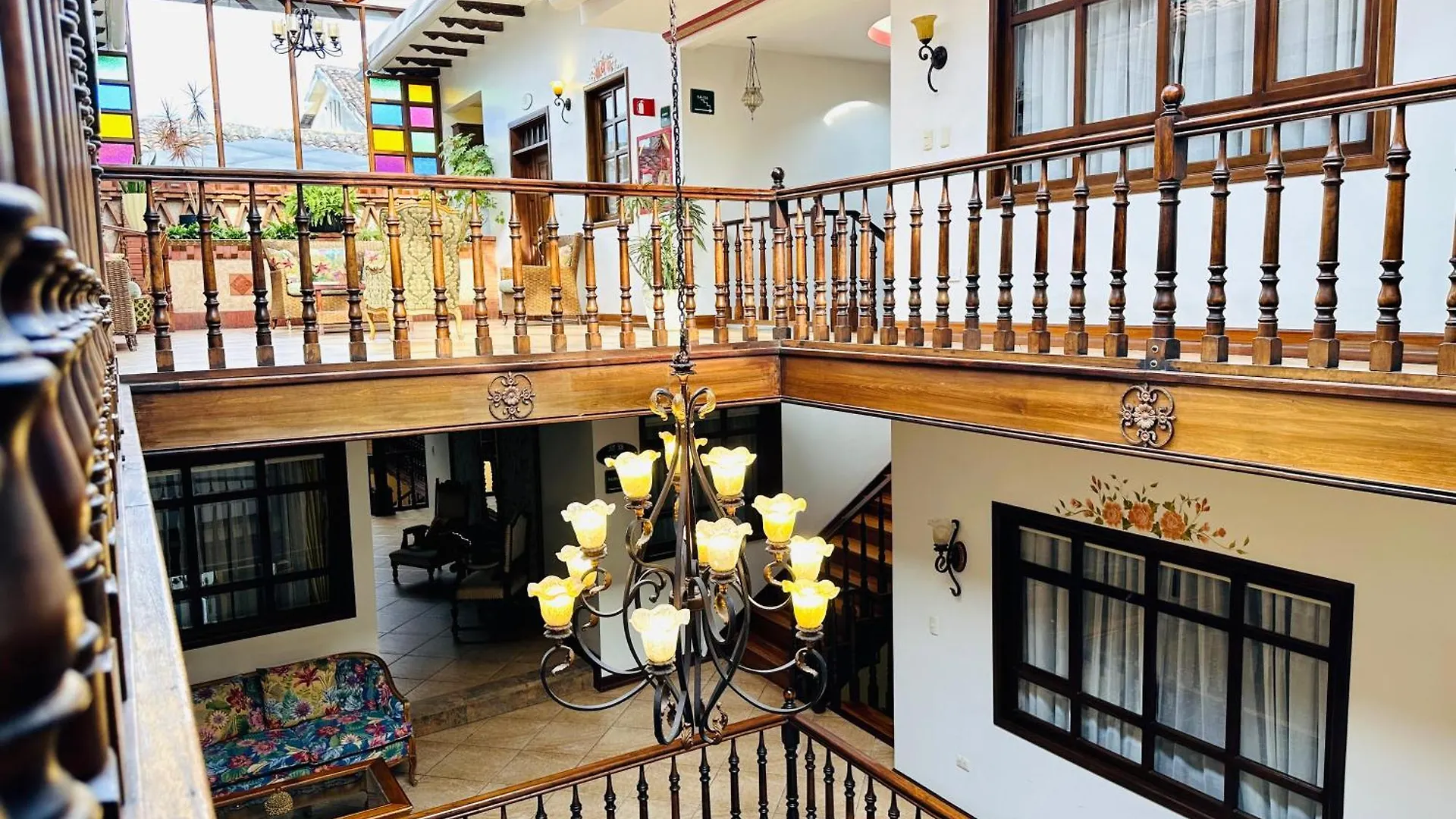 ****  San Juan Hotel Cuenca Ecuador
