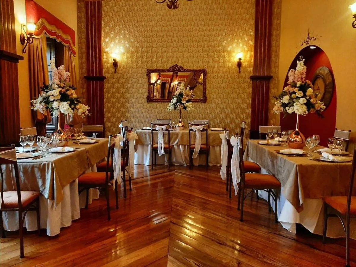****  San Juan Hotel Cuenca Ecuador