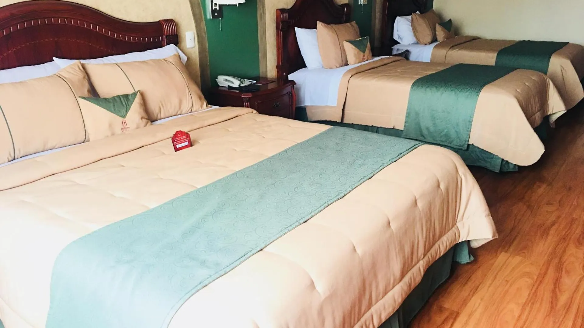 San Juan Hotel Cuenca Ecuador