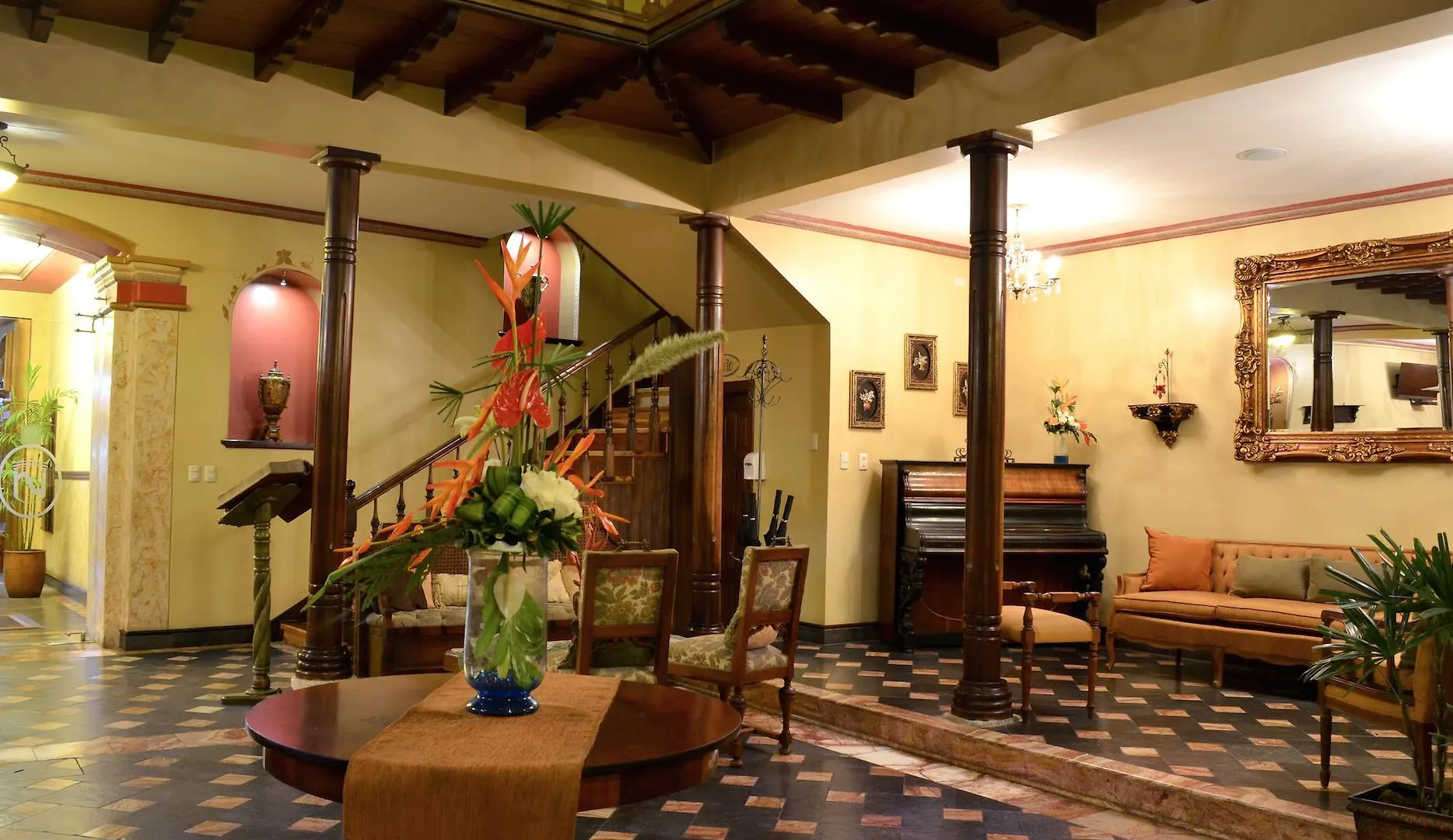 San Juan Hotel Cuenca